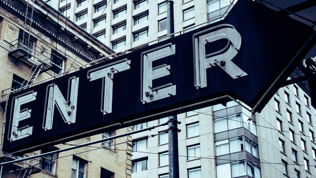 Checkonchain Analyst Says AI Rotation Creates Bitcoin's Next Major Entry Point for Holders