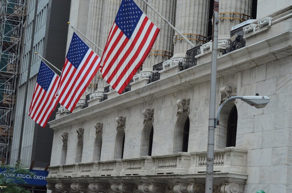 Stocks Shake Off CPI Report and Rally on Lower Oil Prices